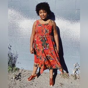 Nooworks Naomi dress in Tiger Pride XS